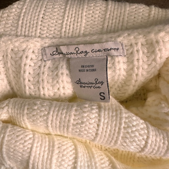 American Rag Knit Sweater - Picture 7 of 8